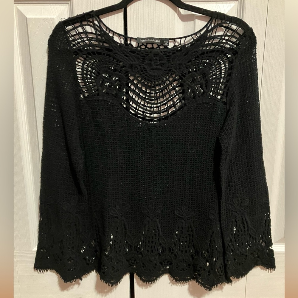 💜2/20$*NWOT*Lace Crochet Top